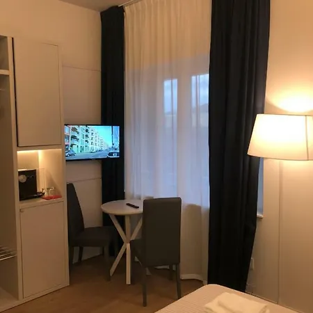 Couette-café Living 2
